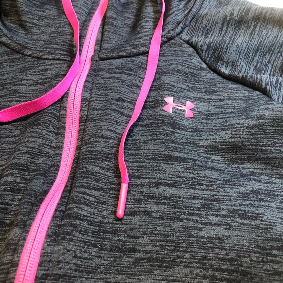 Under Armour Loose fit cold gear full zip hoodie Women’s Small - Picture 3 of 10